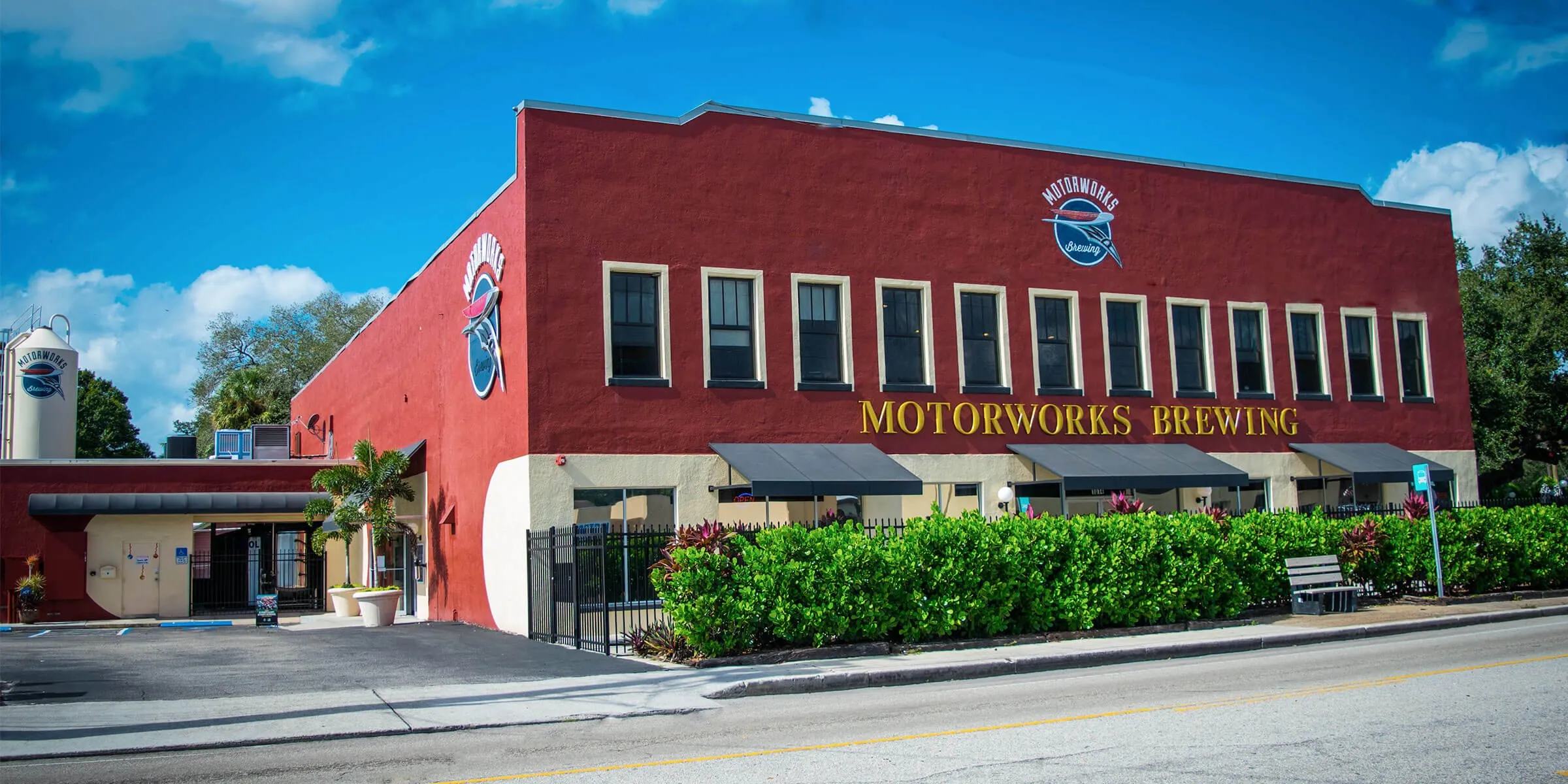 AB-Breweries-Motorworks-Brewing-Exterior-1-Banner